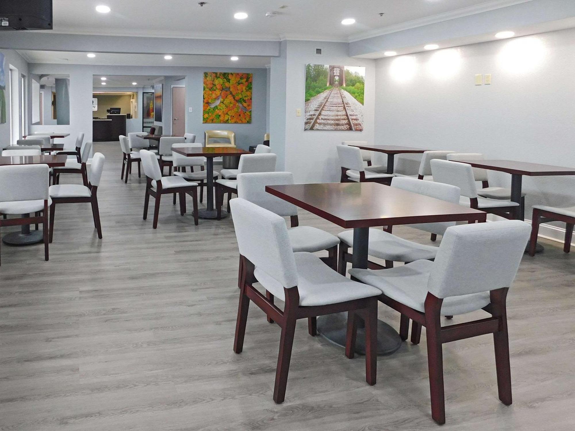 Quality Inn Colchester - Burlington Exterior foto